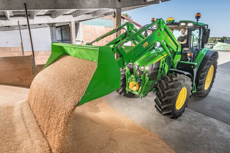 Nouveaux chargeurs frontaux John Deere série M