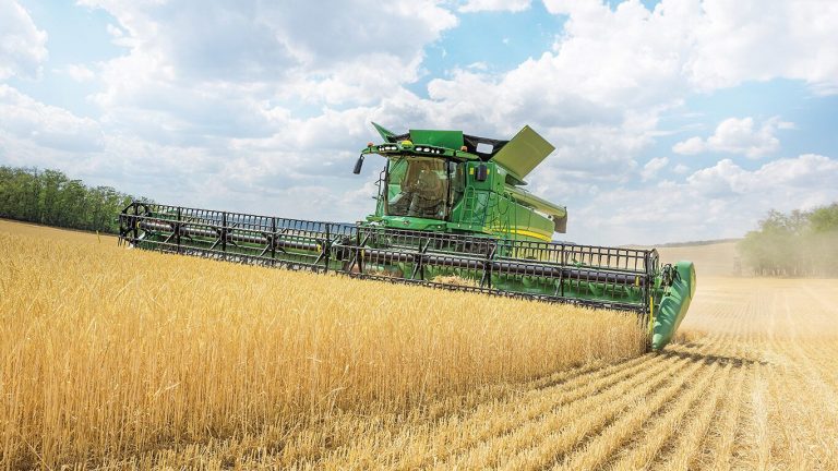 John Deere prévoit mises à jour de ses moissonneuses-batteuses de la série S d&rsquo;ici 2022