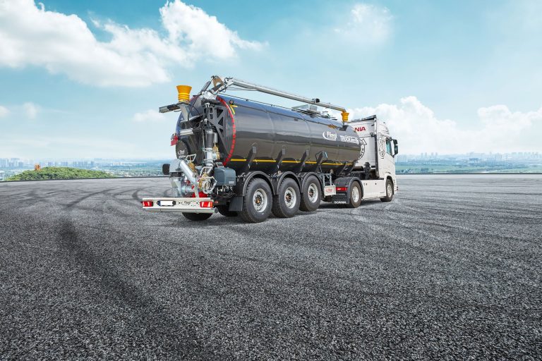Transport longue distance avec Fliegl Truck Line TOP