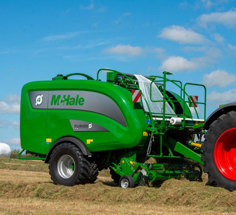 McHale lance la nouvelle génération de presses à balles Fusion