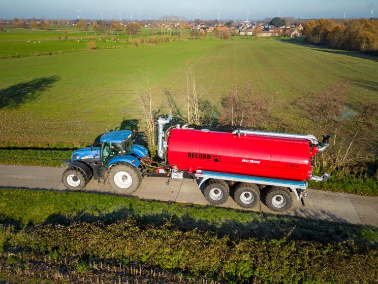Record Trailers ajoute une citerne de transport à sa gamme