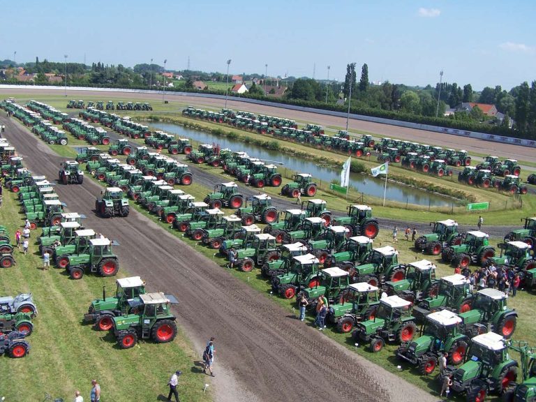 Hilaire Van der Haeghe organise un grand Fendt Treffen à Kuurne le dimanche 30 juin 2024.