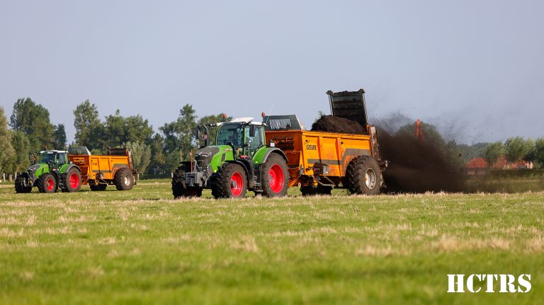 Epandage de compost avec Fendt & Dezeure – M.Mus