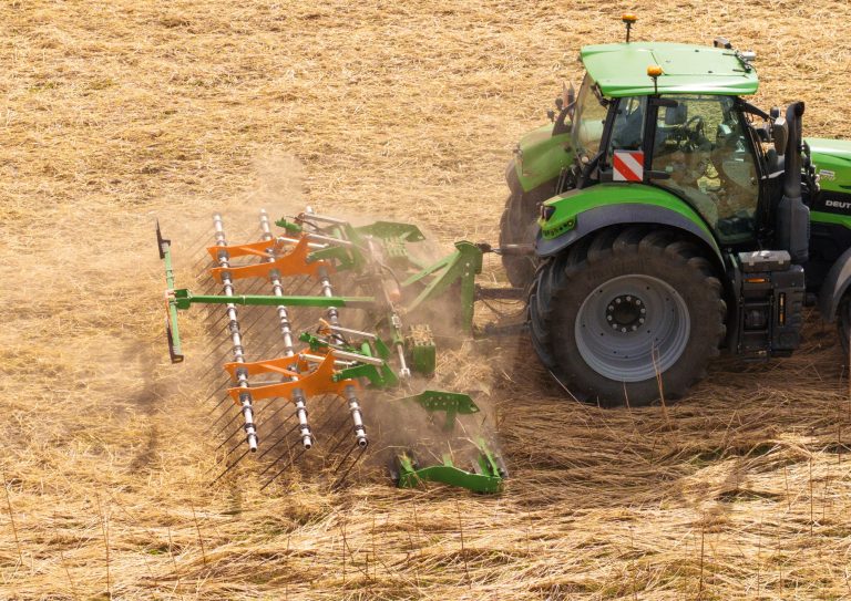 Amazone TopCut 5000-2 et 6000-2 : combinaisons de rouleaux hacheurs pour un travail superficiel et un rendement élevé