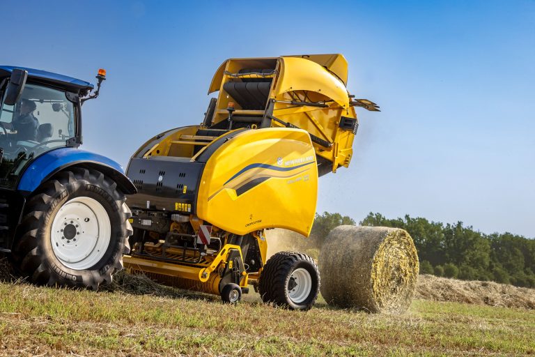 New Holland renouvelle sa gamme Roll-Belt avec deux modèles PLUS