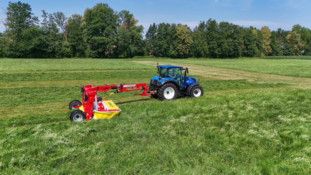 Pöttinger modernise ses faucheuses traînées Novacat T avec de nouvelles fonctionnalités et une nouvelle largeur de travail