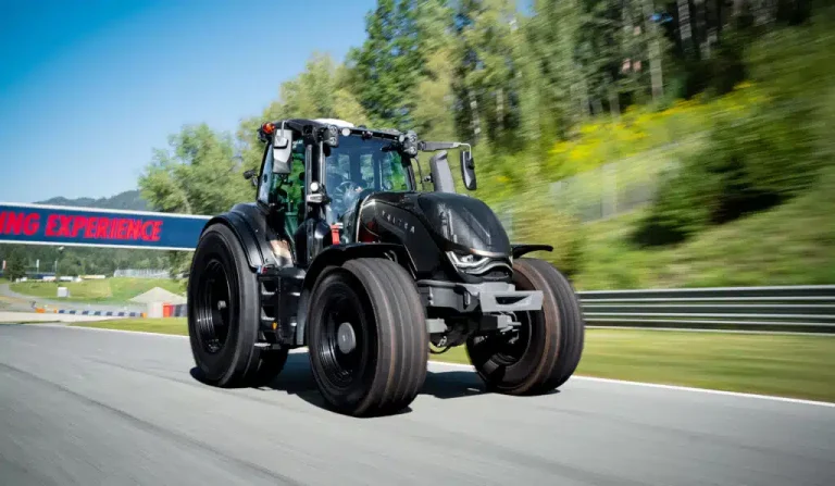 Valtra bat deux records de vitesse avec sa nouvelle série T