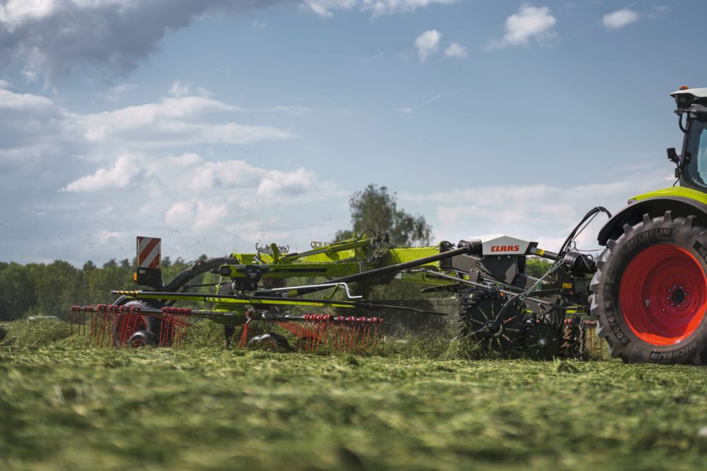 Claas développe un retourneur d&rsquo;andains pour les andaineuses Liner